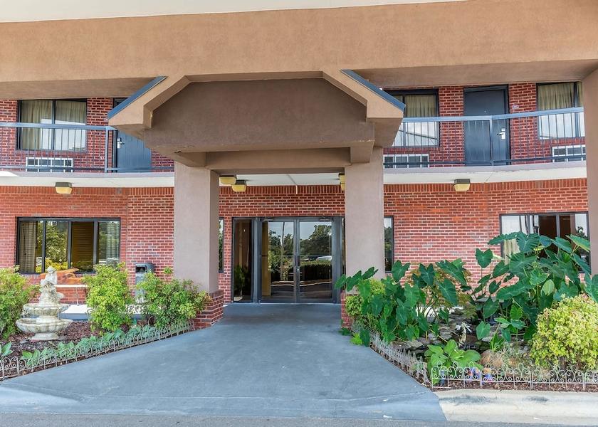 Alabama Calera Primary image