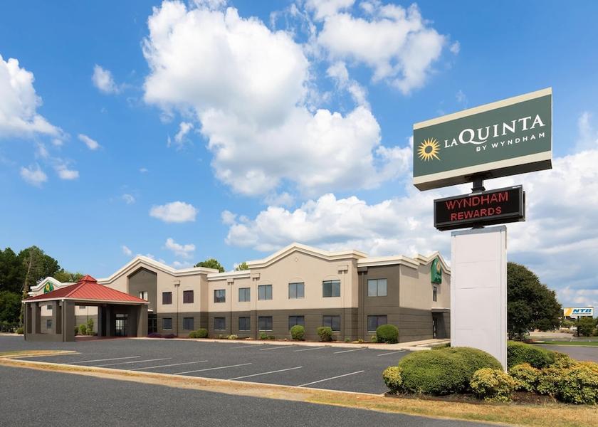 Alabama Decatur Exterior Detail