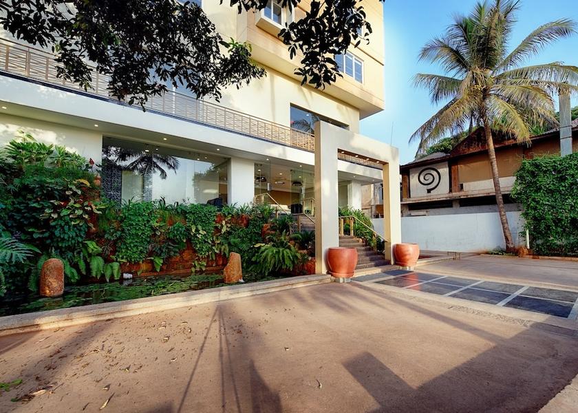 Karnataka Hampi Property entrance