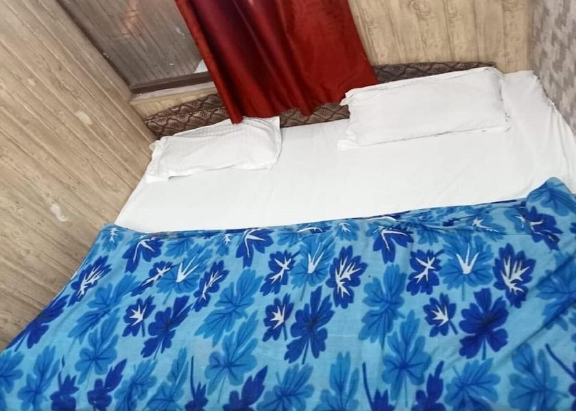 Uttarakhand Lansdowne Room