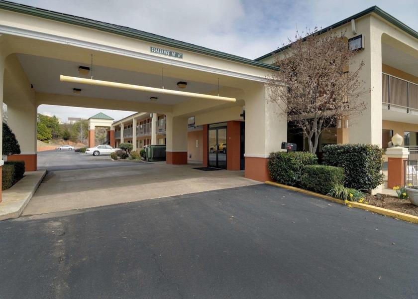 Arkansas Clarksville Exterior Detail