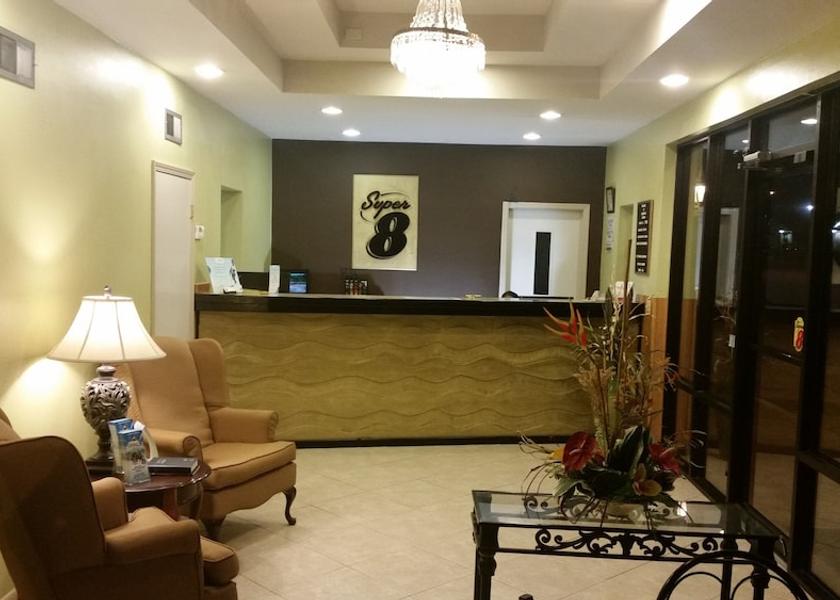 Arkansas Clarksville Lobby