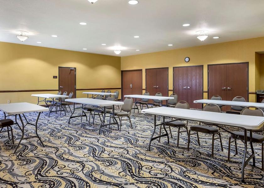 Arkansas Jonesboro Meeting Room