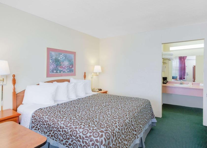 Arkansas Newport Room