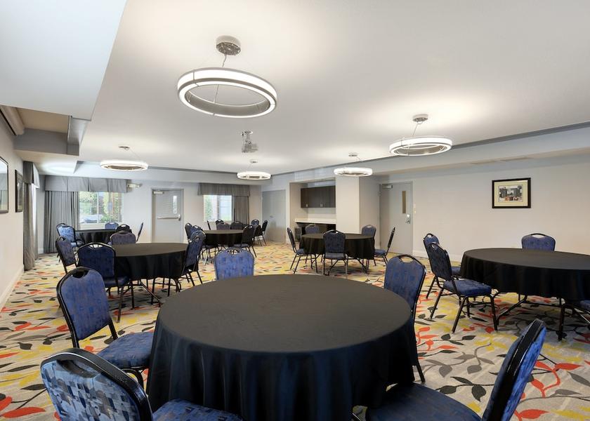 Arkansas bentonville Meeting Room