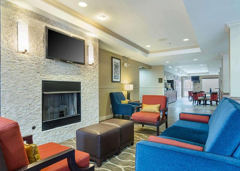 Arkansas Springdale lobby