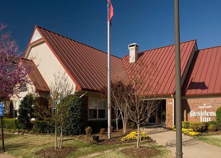 Arkansas Springdale Facade