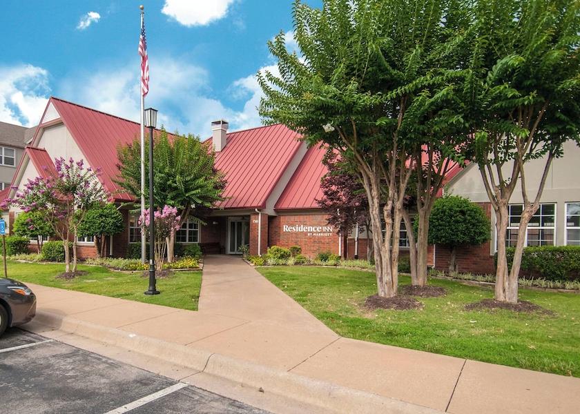 Arkansas Springdale Exterior Detail