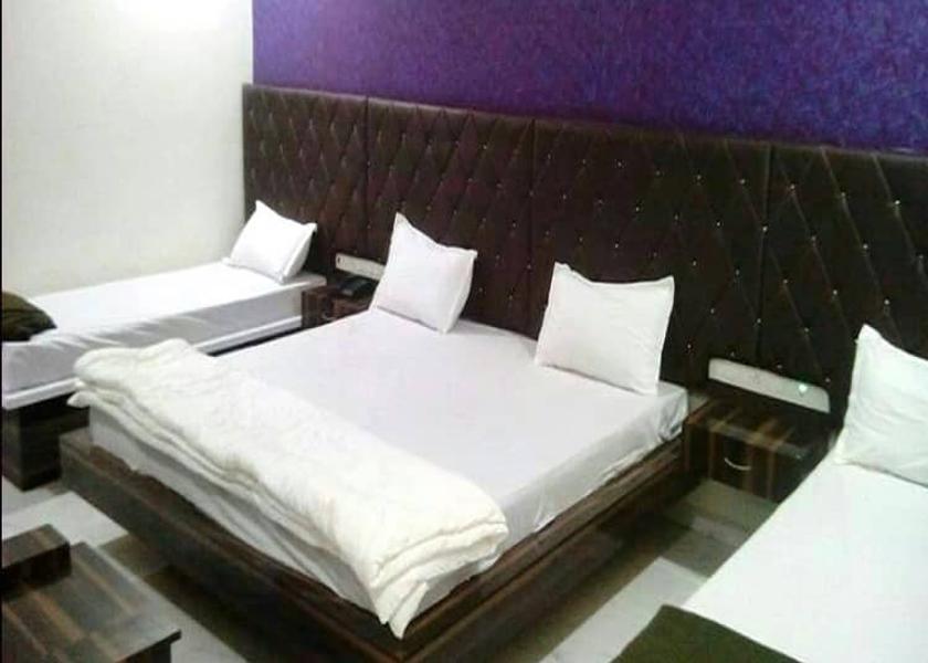 Gujarat Mandvi Bedroom