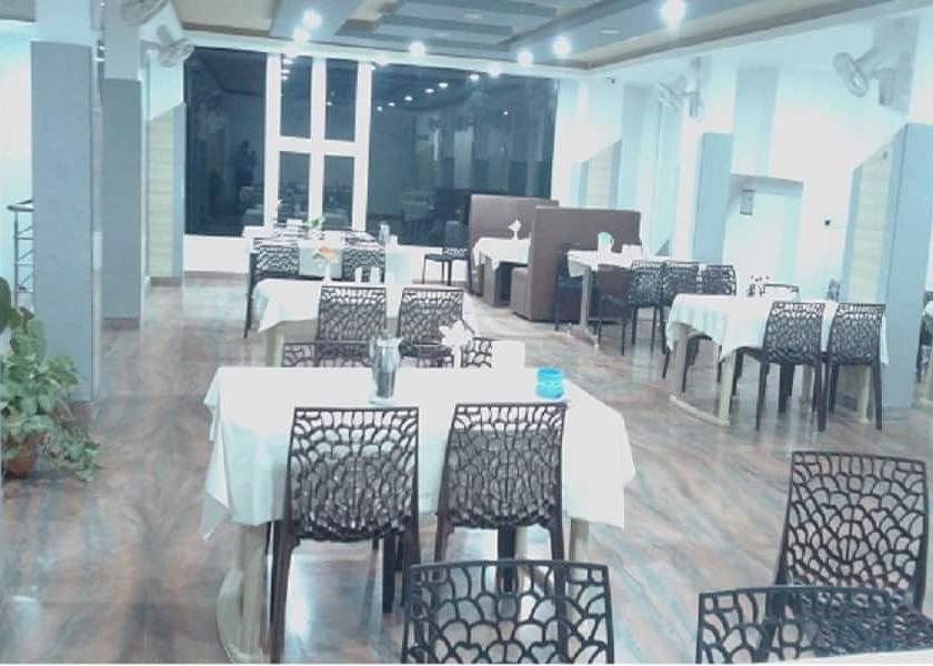 Tamil Nadu Yelagiri Restaurant