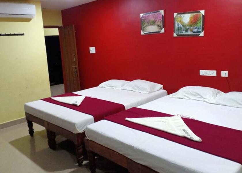 Tamil Nadu Yelagiri Family Room AC
