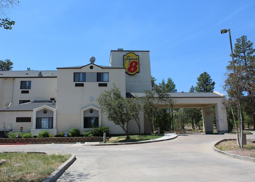 Arizona Show Low Facade