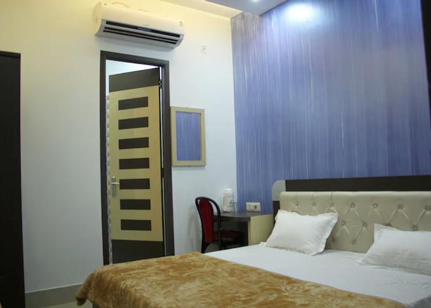 Rajasthan Sri Ganganagar Standard Room