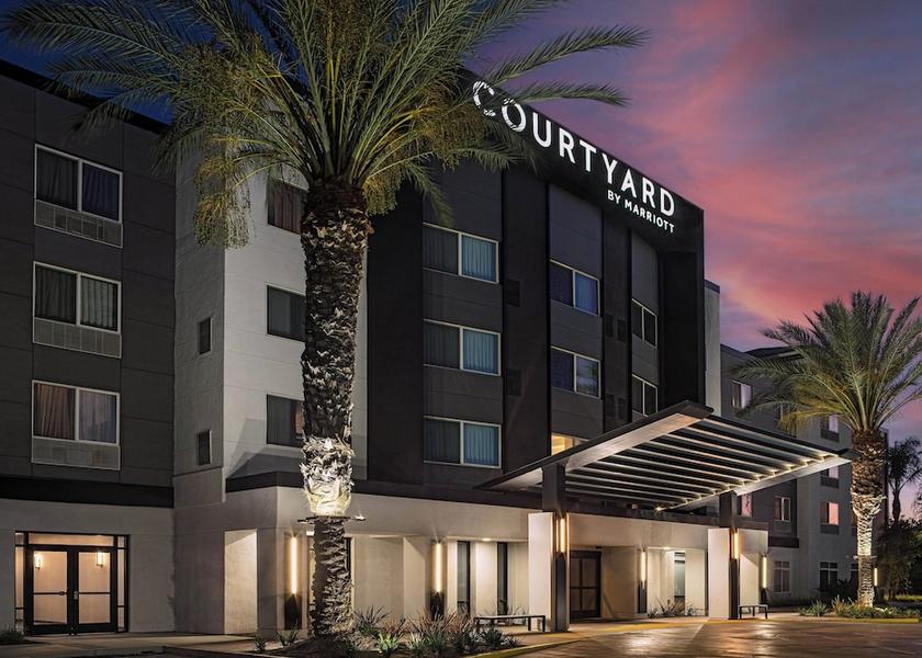 California Anaheim Exterior