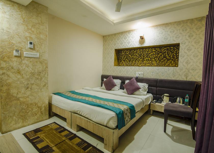 Madhya Pradesh Bhopal Executive Room