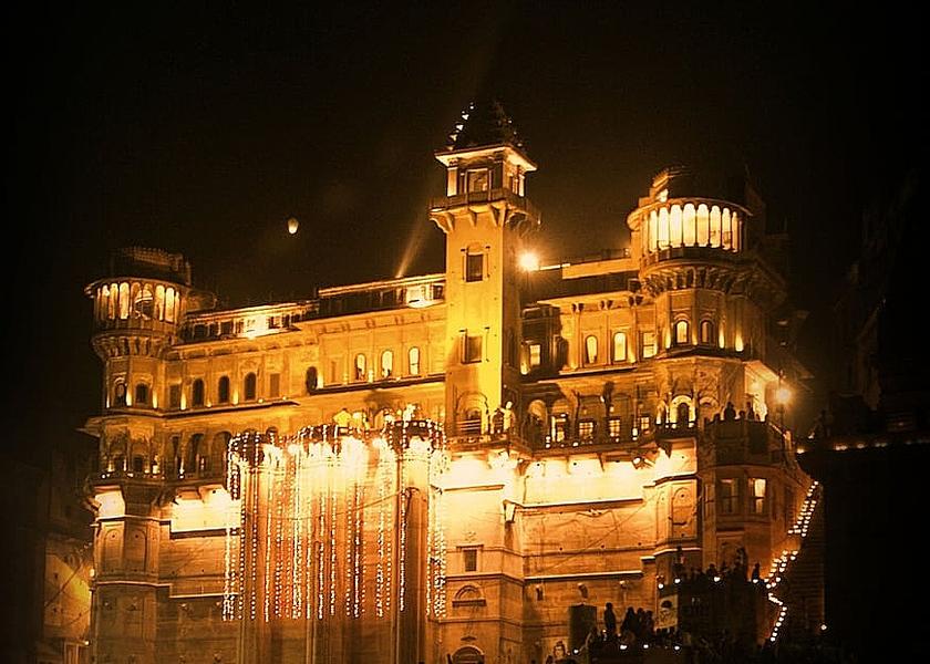 Uttar Pradesh Varanasi Exterior