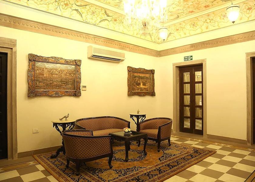 Uttar Pradesh Varanasi Public Areas