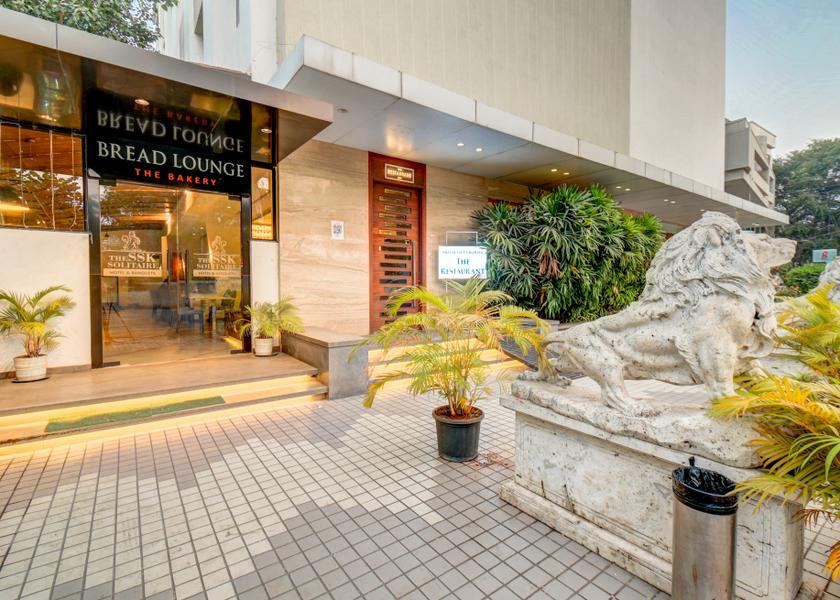 Maharashtra Nashik Hotel Exterior
