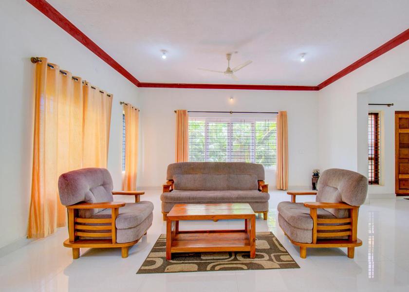 Karnataka Madikeri Shared lounge/TV area