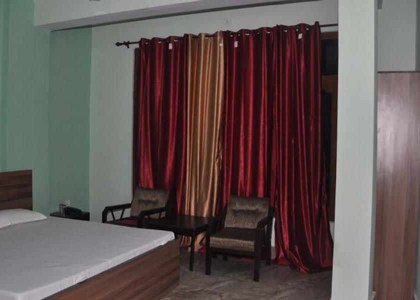 Himachal Pradesh Mandi Deluxe Room