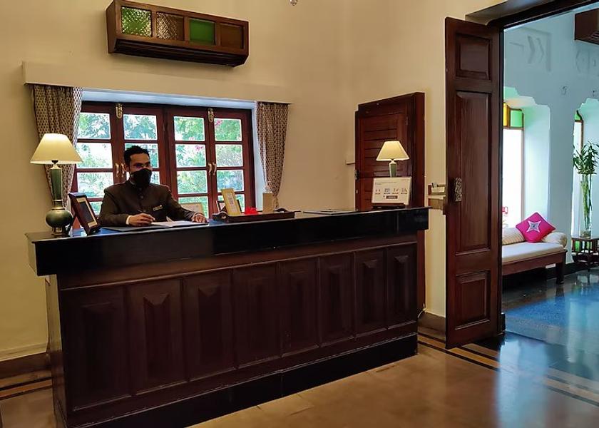 Uttar Pradesh Lucknow Public Areas