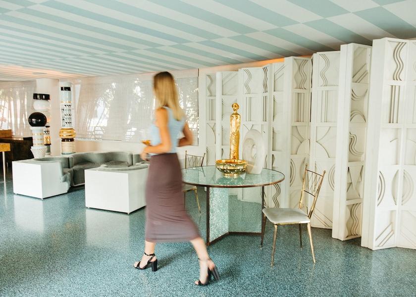 California Beverly Hills Interior Entrance