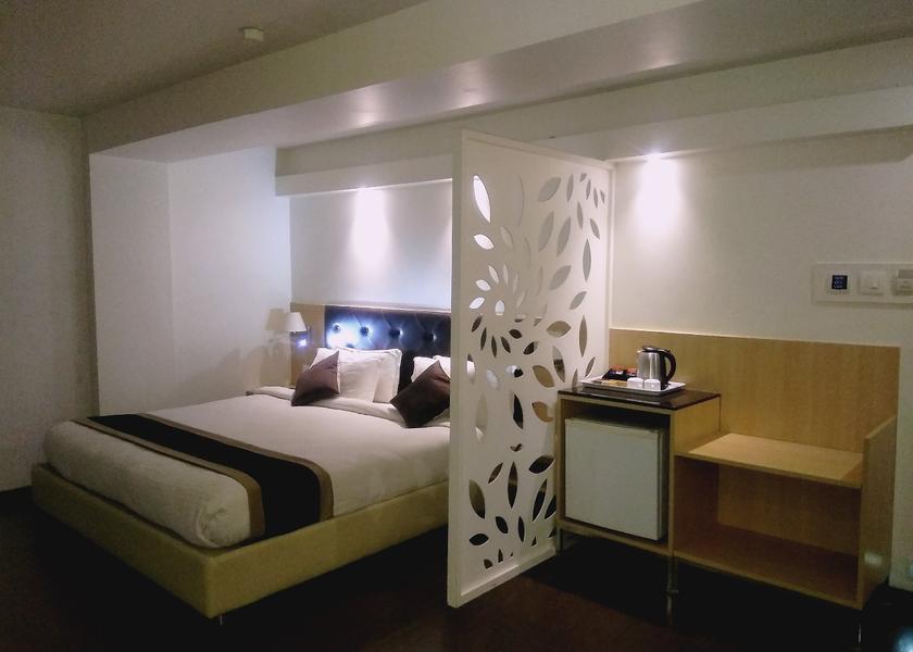 Gujarat Vapi Premium Executive