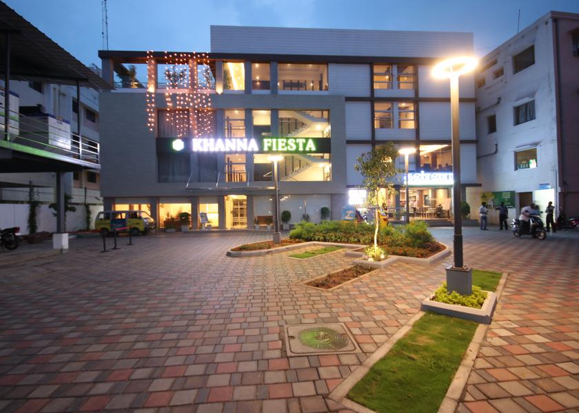 Tamil Nadu Vellore Hotel Exterior