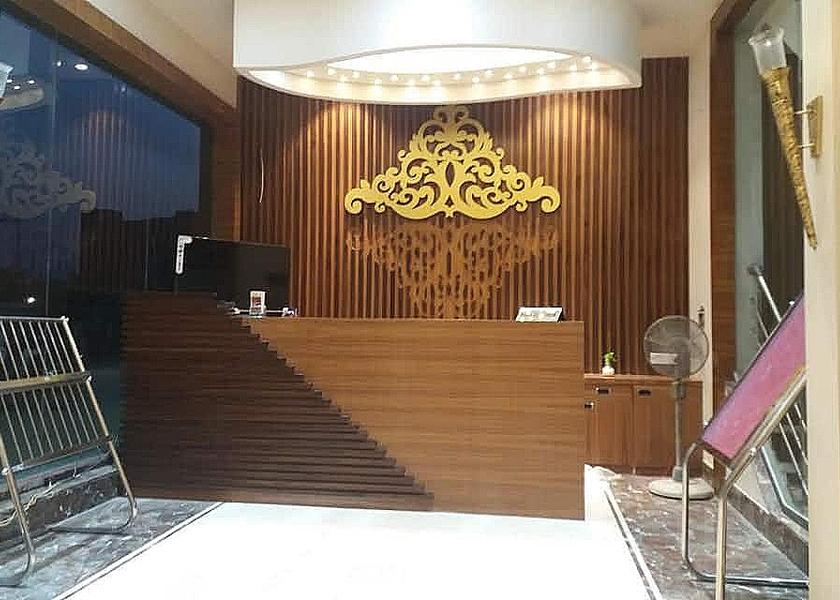 Uttar Pradesh Varanasi Public Areas