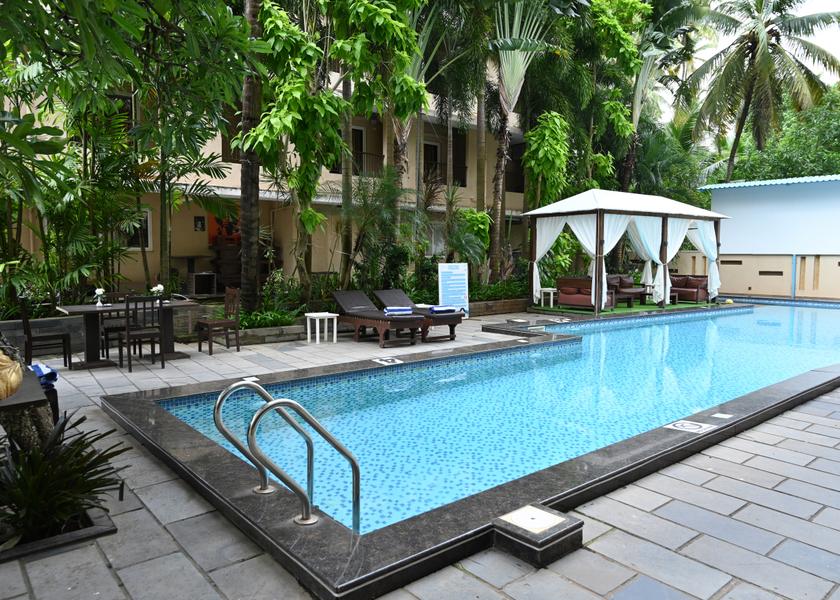 Goa Calangute Pool