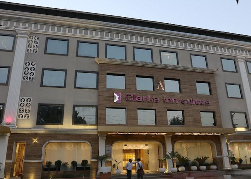 Madhya Pradesh Gwalior Front of property