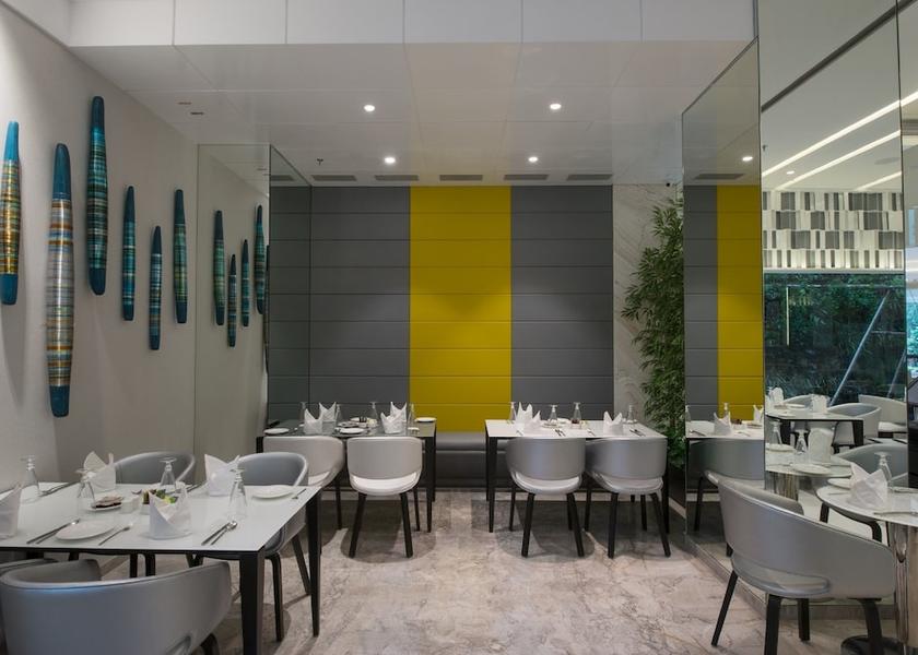Gujarat Vadodara Restaurant