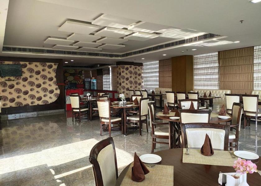 Uttarakhand Dehradun Food & Dining