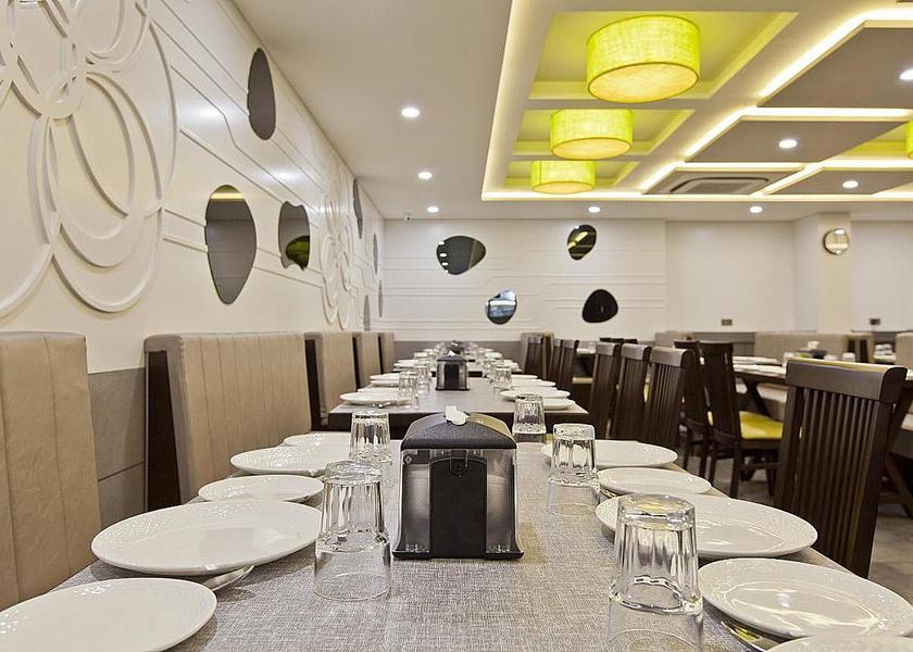 Gujarat Surat Food & Dining