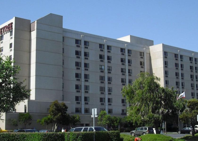 California Burlingame Exterior