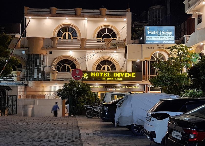 Uttarakhand Roorkee Hotel Exterior