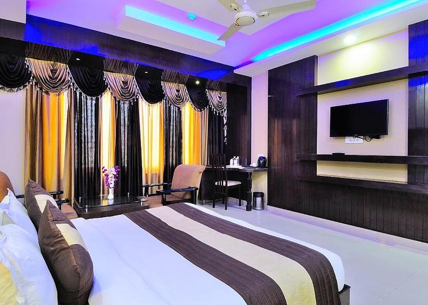 Uttarakhand Haridwar Executive Room - Beautiful Darshan of Ganga Ji
