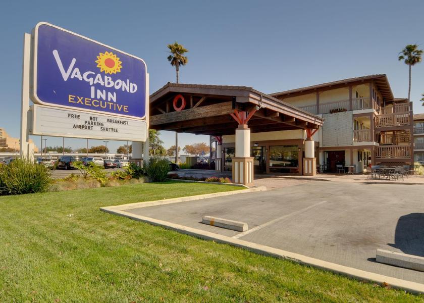 California Burlingame Hotel Exterior