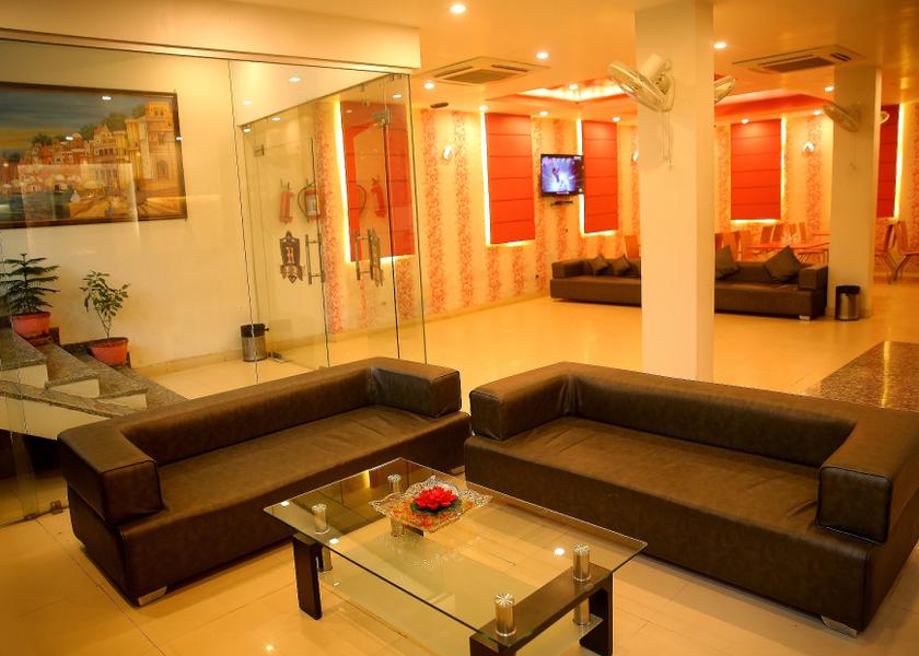 Uttar Pradesh Varanasi Public Areas