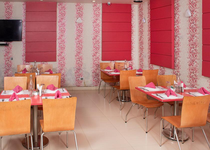 Uttar Pradesh Varanasi Food & Dining