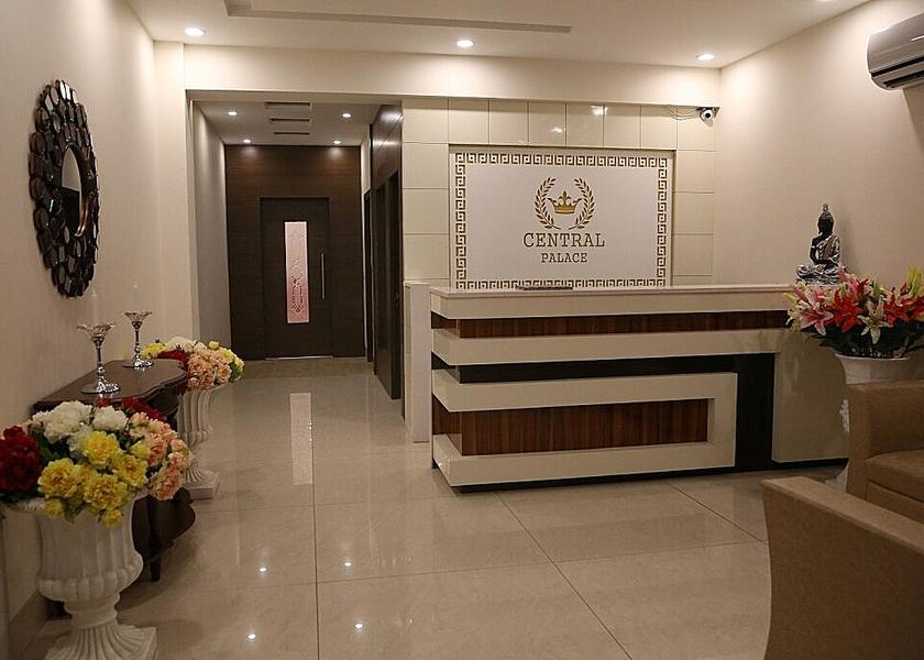 Uttarakhand Dehradun Public Areas