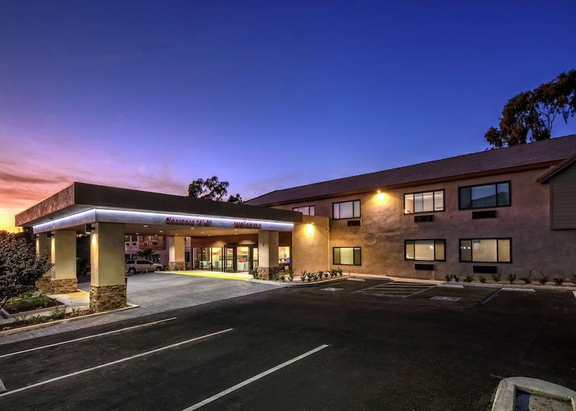 California Cardiff-by-the-Sea Exterior Detail