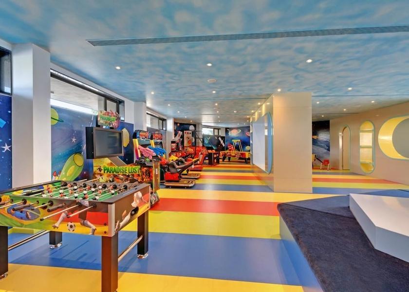 Gujarat Bhavnagar Children's area