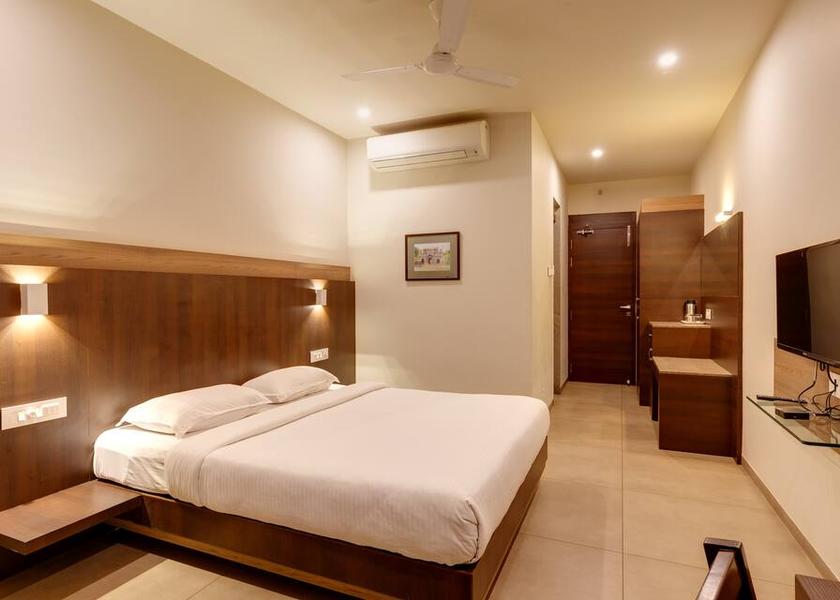 Maharashtra Kolhapur Classic AC Room