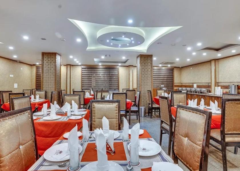 Jammu and Kashmir Srinagar Food & Dining