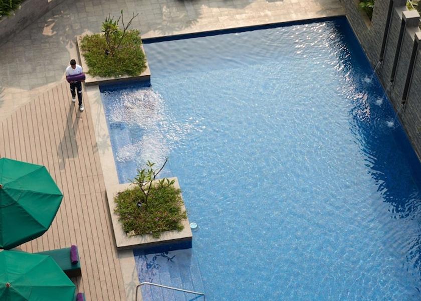 Maharashtra Pune Pool