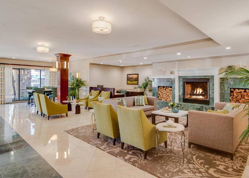 California Corona lobby