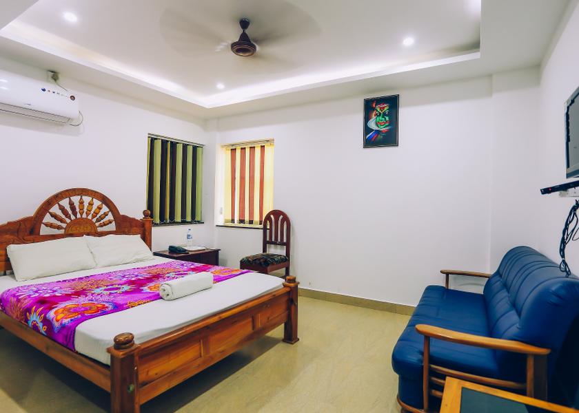 Kerala Guruvayur Standard Ac Room