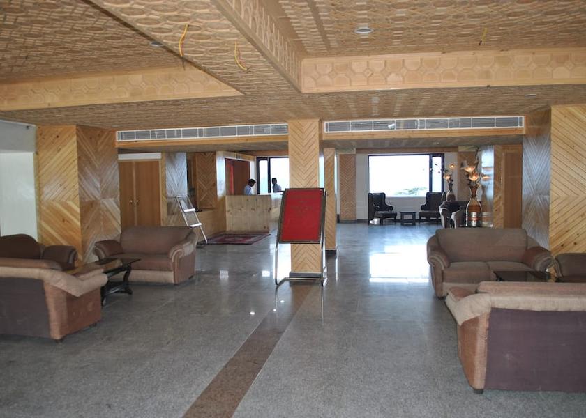 Jammu and Kashmir Patnitop Lobby