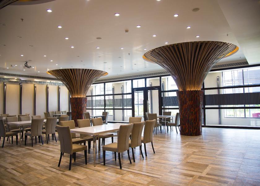 Uttar Pradesh Lucknow Food & Dining